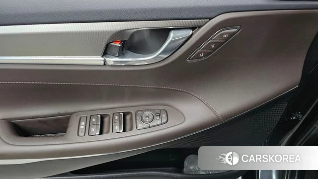 Hyundai The New Grandeur IG Hybrid id 4187412 из Кореи 18