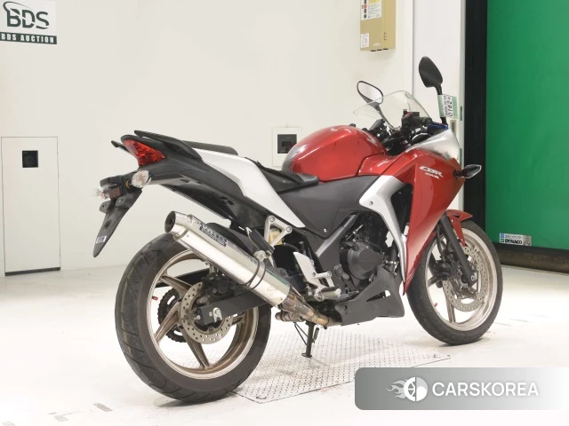 Проданный Honda CBR250R 2011 из Японии