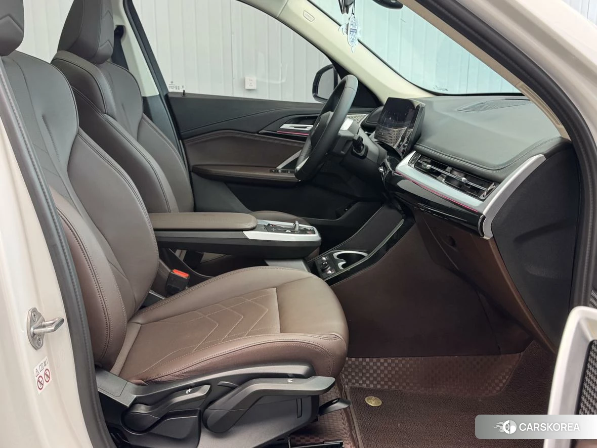 BMW X1 id 4486594 из Китая 18