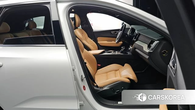 Volvo XC60 second Generation id 4491078 из Кореи 18