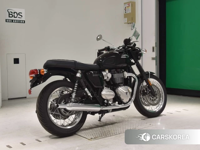 Проданный Triumph BONNEVILLE T120 2024 из Японии, фото 2