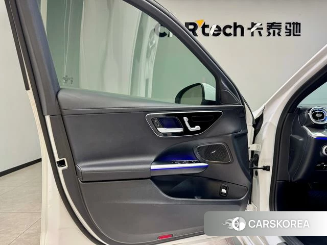 Mercedes-Benz Class C id 3824382 из Китая 18
