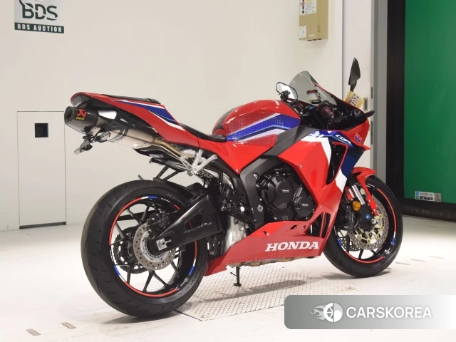 Проданный Honda CBR600RR 2022 из Японии, фото 2