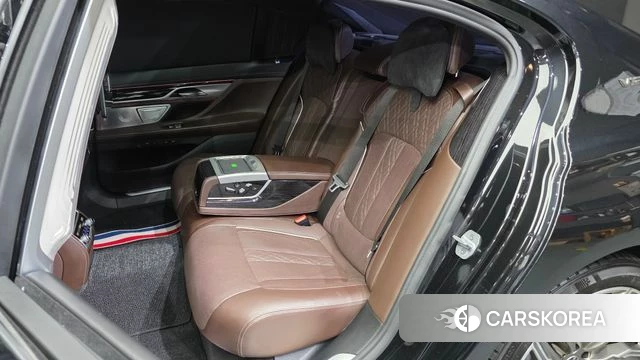 BMW 7 Series (G11) id 4746894 из Кореи 18
