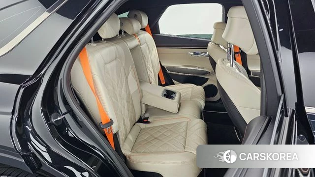 Genesis GV70 id 4387895 из Кореи 18