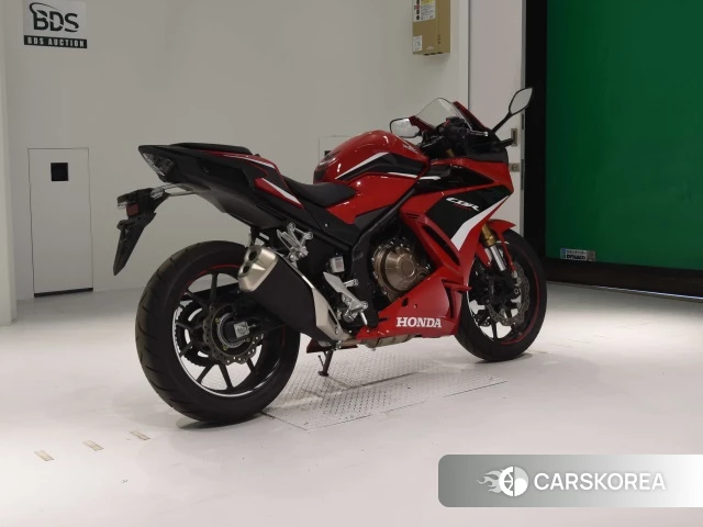 Проданный Honda CBR400R 2023 из Японии, фото 2