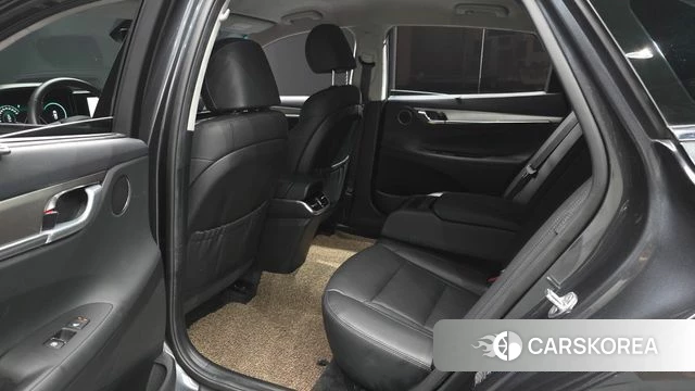 Hyundai The New Grandeur IG Hybrid id 4720953 из Кореи 18