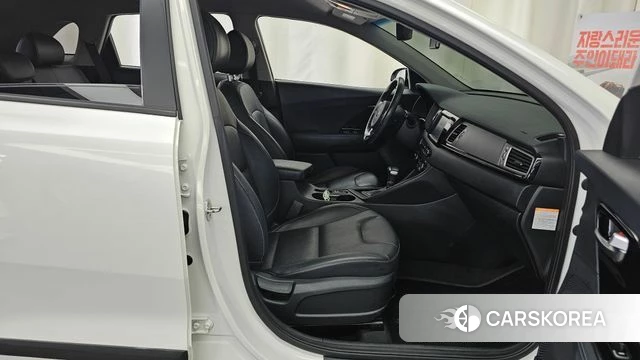 Kia Niro id 4595925 из Кореи 18