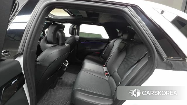 Hyundai Grandeur Hybrid (GN7) id 4194695 из Кореи 18