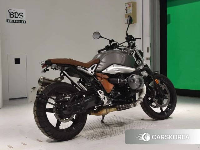 Проданный BMW R NINE T SCRAMBLER 2017 из Японии, фото 2