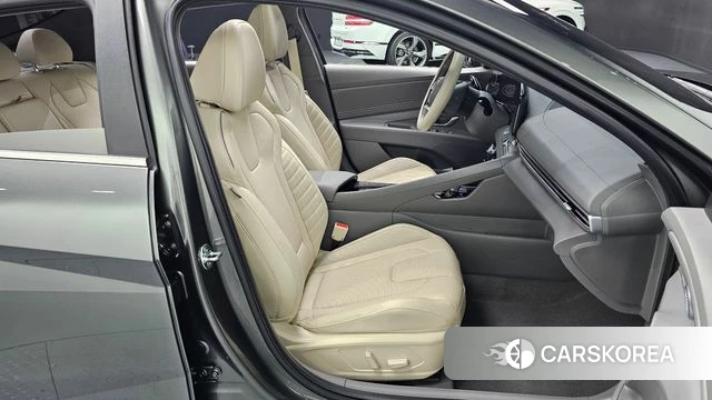 Hyundai The New Avante (CN7) id 4480427 из Кореи 18
