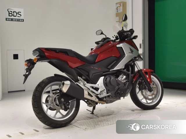 Проданный Honda NC750X DCT 2017 из Японии, фото 2
