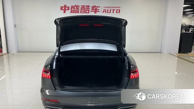 Audi A6L id 4399662 из Китая 18