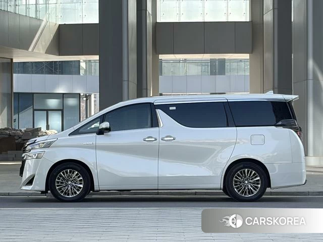 Toyota Wilfa id 4261789 из Китая 18