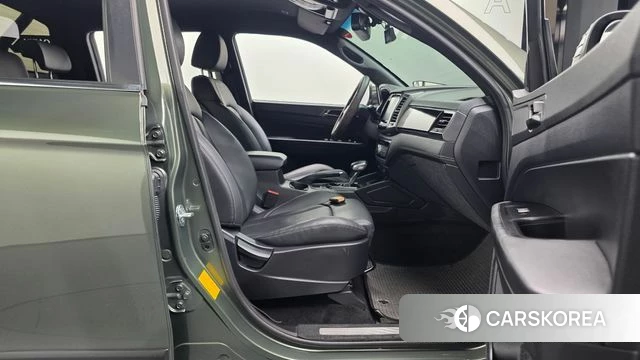Ssangyong The New Rexton Sports Cannes id 4567194 из Кореи 18