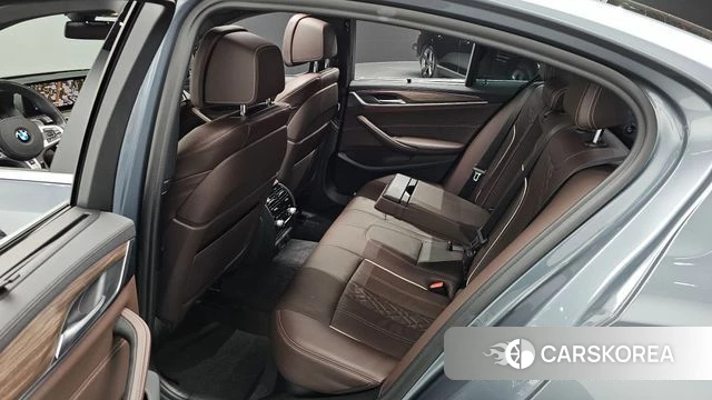 BMW 5 Series (G30) id 4225347 из Кореи 18