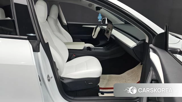 Tesla Model Y id 4584641 из Кореи 18