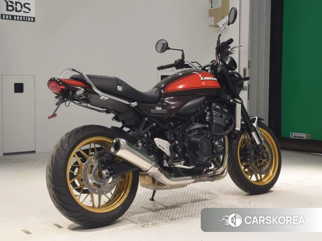 Проданный Kawasaki Z900RS 2022 из Японии, фото 2