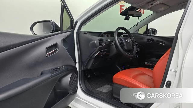 Toyota Prius 4th Generation id 4458000 из Кореи 18