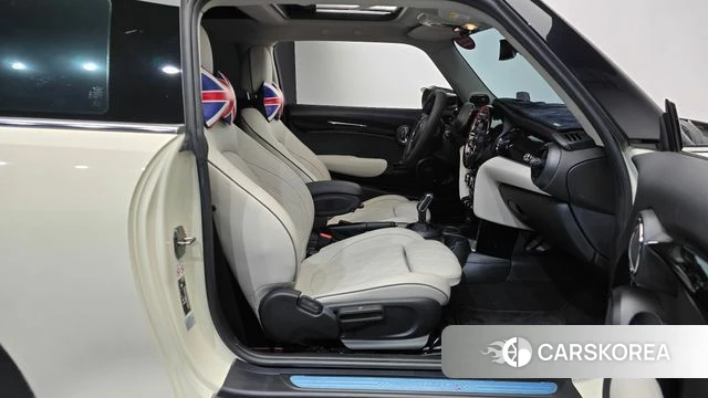 Mini Cooper S id 4735728 из Кореи 18