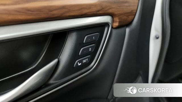 Honda CR-V 5th generation id 4285404 из Кореи 18