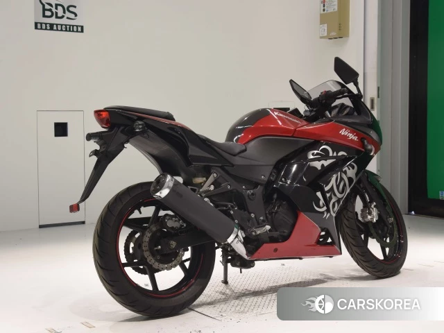 Проданный Kawasaki NINJA 250R id 4167027 из Японии, фото 2