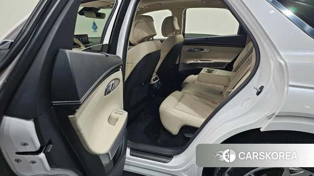 Genesis GV70 id 4355866 из Кореи 18