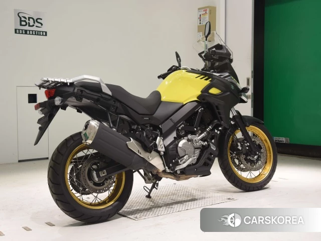 Проданный Suzuki V-STROM 650 XT 2017 из Японии, фото 2