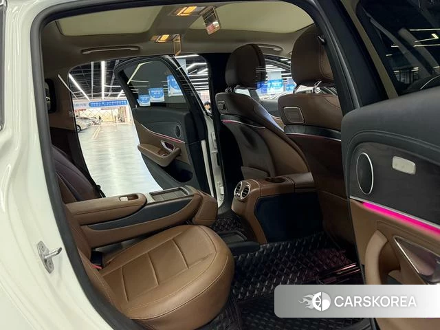 Mercedes-Benz E-class id 4238558 из Китая 18