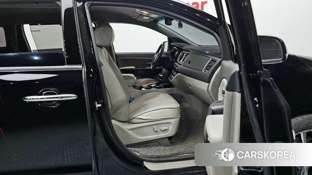Kia The New Carnival id 4331076 из Кореи 18