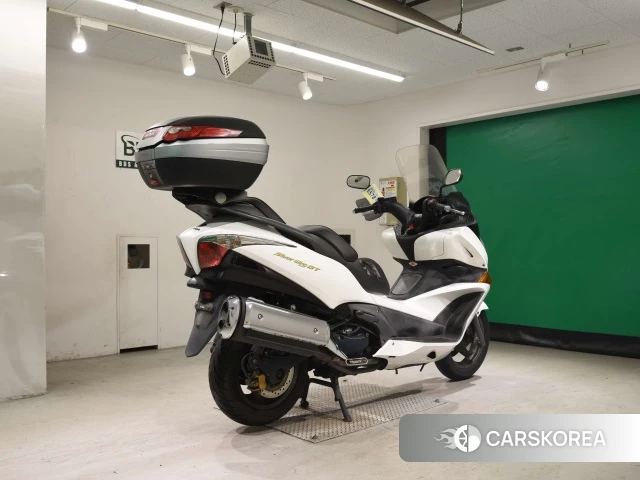 Проданный Honda SILVER WING 600 GT ABS 2012 из Японии, фото 2