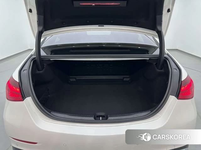Mercedes-Benz Class C id 4353304 из Китая 18