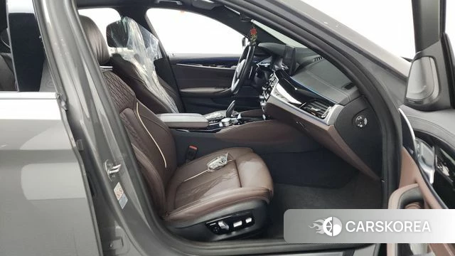 BMW 5 Series (G30) id 4541710 из Кореи 18