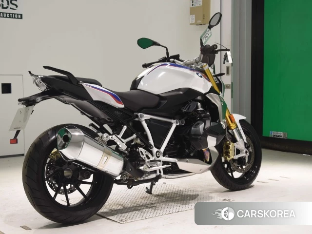 Проданный BMW R1250R 2020 из Японии