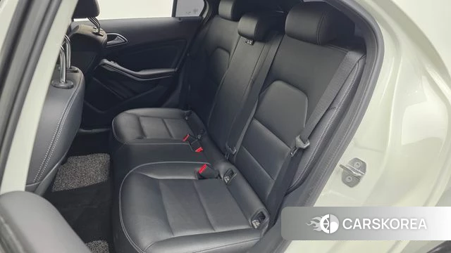 Mercedes-Benz A-Class W176 id 4722569 из Кореи 18