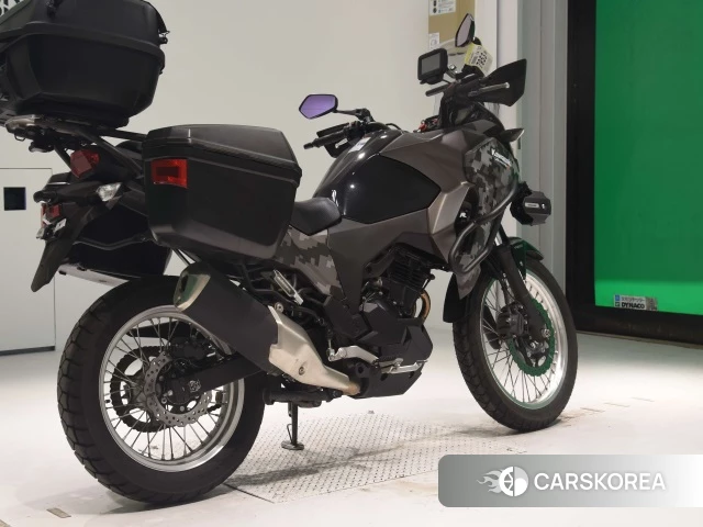 Проданный Kawasaki VERSYS-X 250 ABS 2017 из Японии
