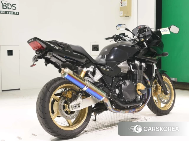 Проданный Honda CB1300SF BOLDOR 2014 из Японии, фото 2