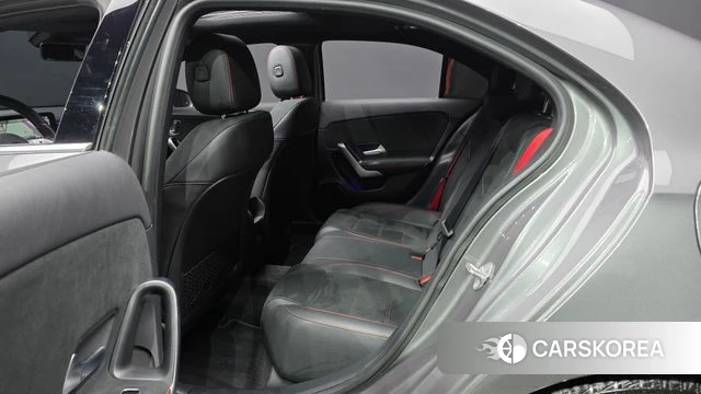 Mercedes-Benz A-Class W177 id 4268035 из Кореи 18