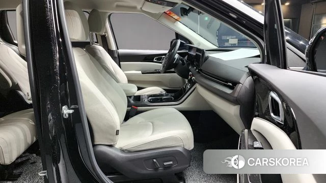 Kia Carnival 4th generation id 4355139 из Кореи 18