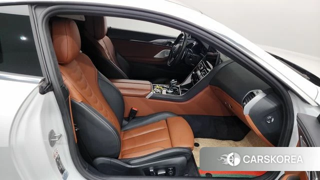BMW 8 Series (G15) id 4292967 из Кореи 18