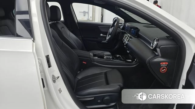 Mercedes-Benz A-Class W177 id 4476526 из Кореи 18