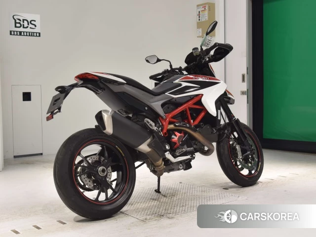 Проданный Ducati HYPERMOTARD 820 SP 2013 из Японии, фото 2