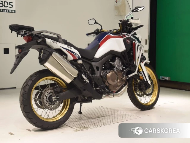 Проданный Honda CRF1000L AFRICA TWIN 2016 из Японии, фото 2