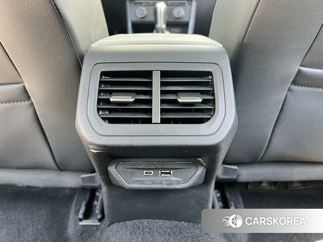 Volkswagen Lavida id 4275791 из Китая 18