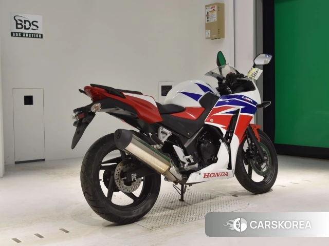 Проданный Honda CBR250R 2015 из Японии, фото 2