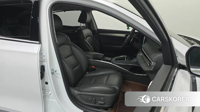 Hyundai The New Grandeur IG id 4604561 из Кореи 18