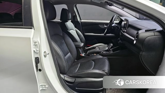 Kia Come New K3 id 4232878 из Кореи 18