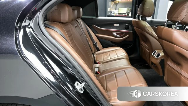 Mercedes-Benz E-Class W213 id 4186591 из Кореи 18