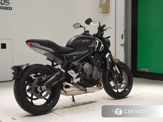 Проданный Triumph TRIDENT 660 2022 из Японии