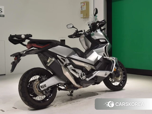 Проданный Honda X-ADV 750 2018 из Японии, фото 2